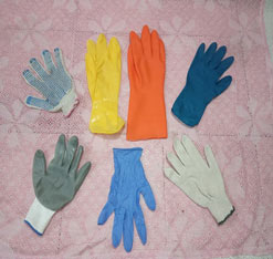HAND GLOVES